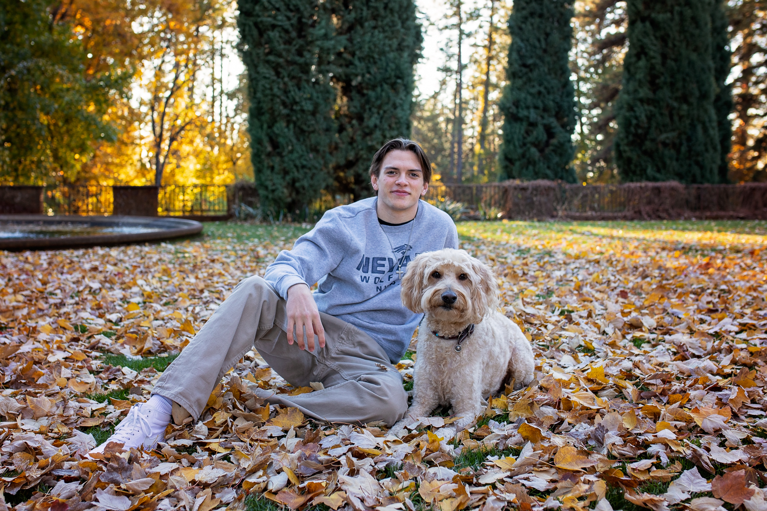 senior-portrait-session-with-dog